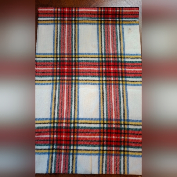 100% Real Cashmere Scarves 2 Designs Available Price Is For ONE - Picture 4 of 4